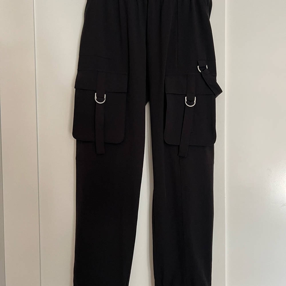 Alo High Waist City Wise Cargo Pant - Black, Size Small NWOT